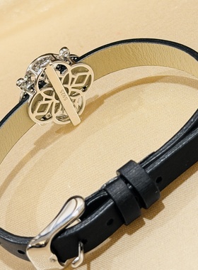 通体S925个性设计潮人拉丝黑皮带满钻四叶草爆闪手环精致可做项链