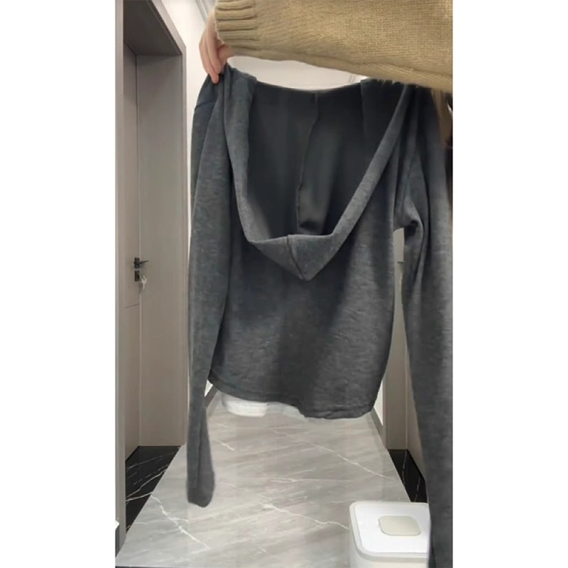 大码假两件正肩长袖t恤女微胖mm秋季设计感内搭修身连帽打底上衣,淘宝优惠券,粉丝福利购,淘宝优惠卷