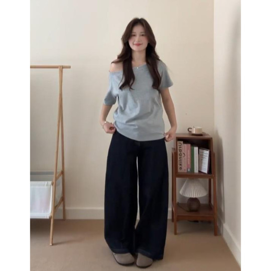 大码胖mm斜肩短袖t恤女装2025夏季新款辣妹纯欲风一字领露肩上衣