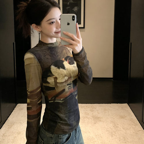 大码胖MM复古猫咪印花设计感长袖T恤女春夏圆领时尚显瘦打底上衣 - 图0