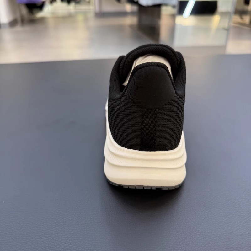 安踏轻云2丨跑步鞋女网面透气运动鞋轻便软底休闲鞋女122535509R - 图2