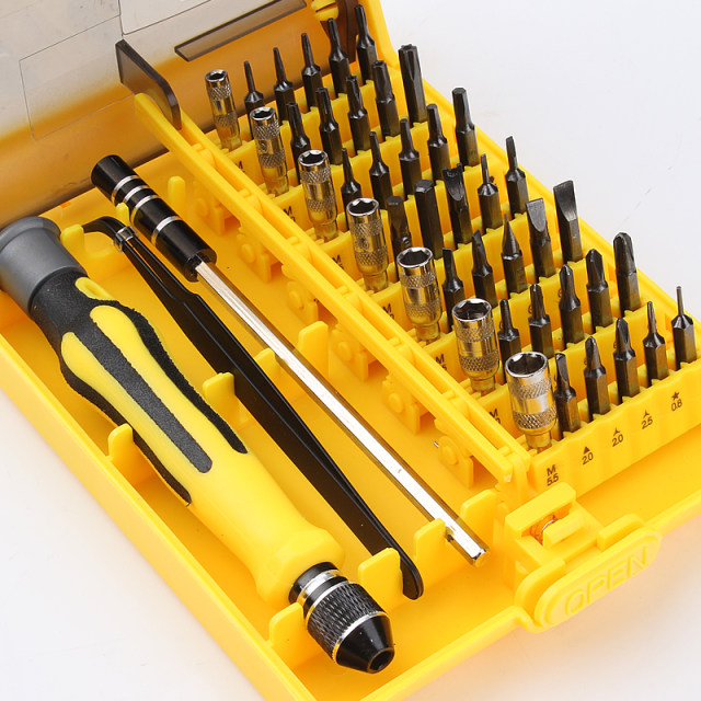 Set of multi-functional Apple phone digital screwdriver