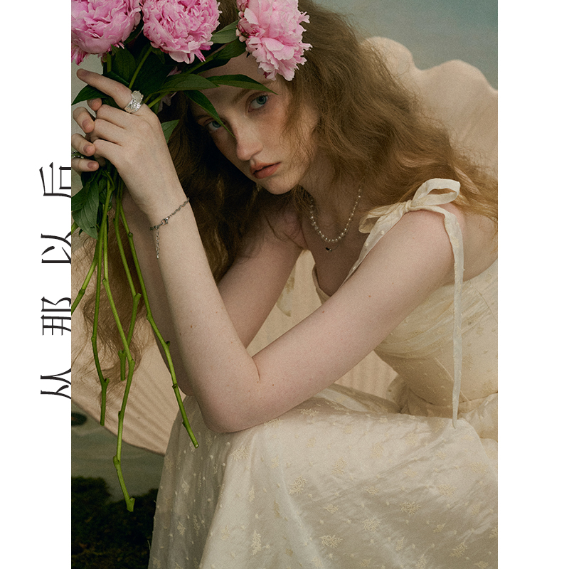 从那以后IU同款法式吊带裙海边度假长裙刺绣裙子礼服连衣裙女夏季 - 图1