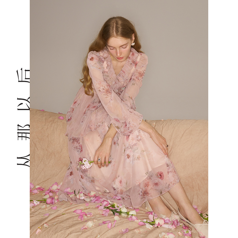 从那以后法式碎花长裙长袖雪纺裙子V领茶歇裙高级感连衣裙女秋季,淘宝优惠券,粉丝福利购,淘宝优惠卷