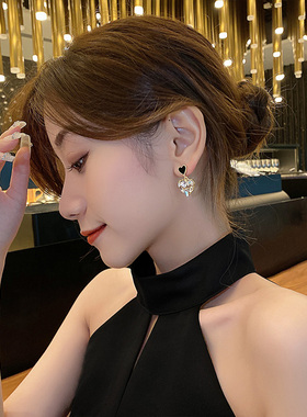 Loga.Py 水钻爱心耳环2024年新款潮超闪气质轻奢耳钉女小众耳饰品