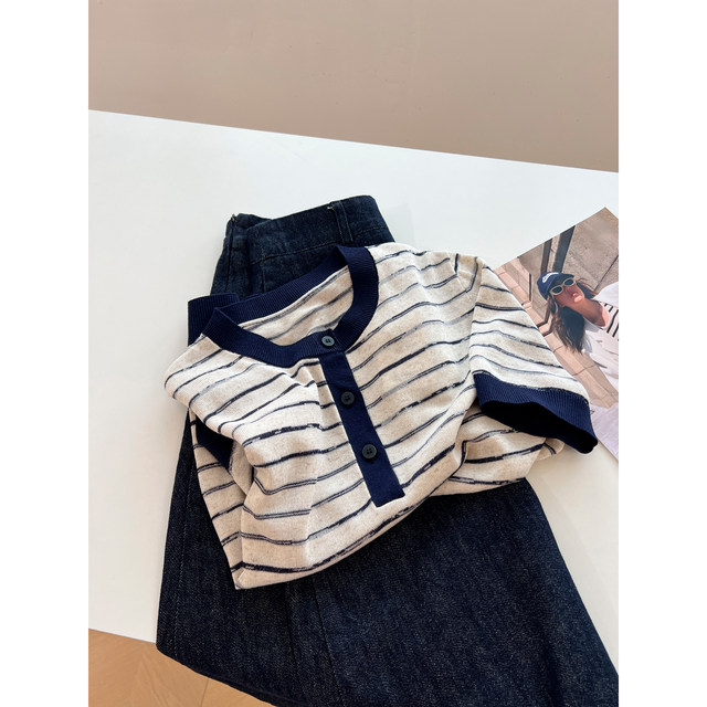 Temperament Henry collar striped crew neck sweater ແຂນສັ້ນສຳລັບຜູ້ຍິງ