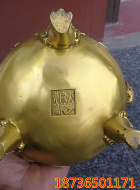 纯铜招财进宝三足炉桌面手工摆件