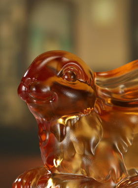 兔年生肖摆件玉兔呈祥创意礼品兔子家居客厅办公室装饰琉璃工艺品