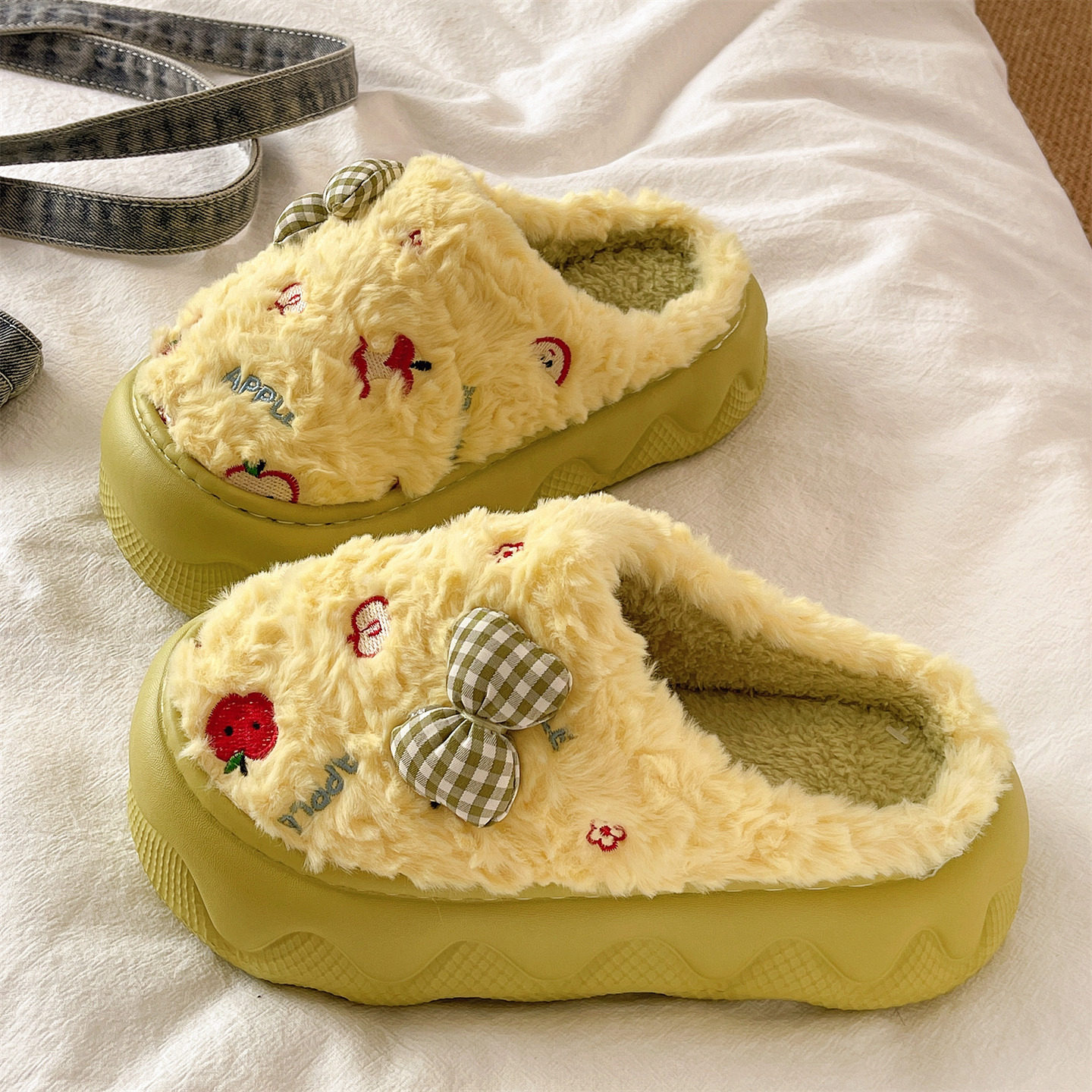 可爱苹果蝴蝶结毛毛鞋女冬季居家室内保暖加绒厚底防滑包头棉拖鞋,淘宝优惠券,粉丝福利购,淘宝优惠卷