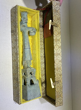 仿古青铜器三星堆立人像纯铜材质带原装锦盒高度约27厘米家居装饰