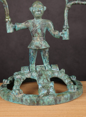 洛阳仿古青铜器战国人举双灯艺术造型灯具中式复古酒店软装铜饰品