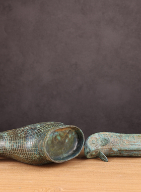 商代晚期兽头觥影视道具古玩收藏摆件摆件美国弗里尔美术馆藏