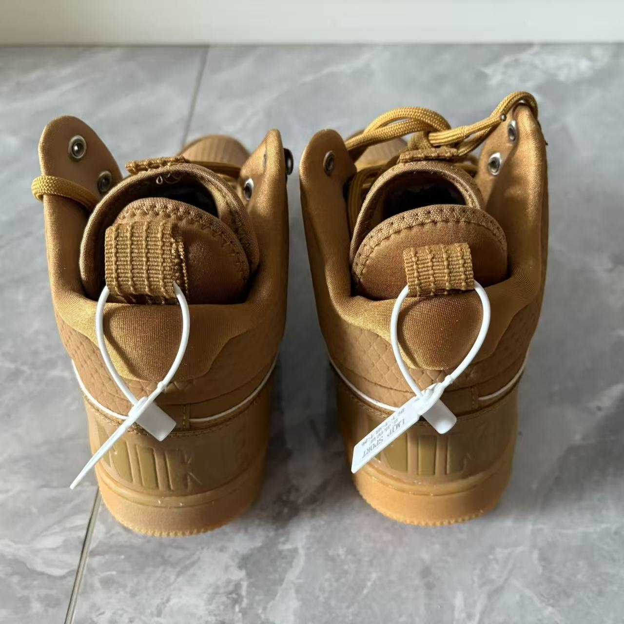 Nike Court MID Winter男子保暖运动休闲板鞋 AA0547-700-010-001,淘宝优惠券,粉丝福利购,淘宝优惠卷