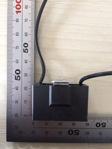 风扇空调电机油烟机启动电容 CBB61 2uF ±5% 400VAC 铜脚插片 - 图0
