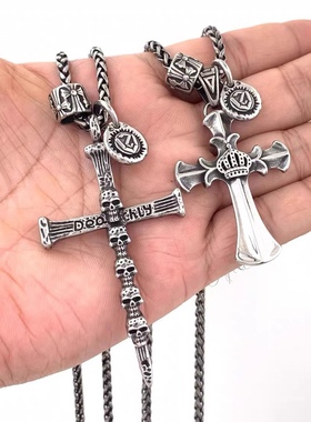 高街十字架吊坠项链钛钢毛衣链男