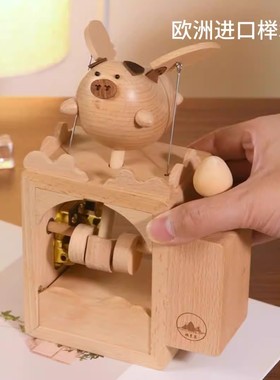 木制电动小飞猪音乐盒创意礼品家居摆件会飞的猪木质八音盒工艺品