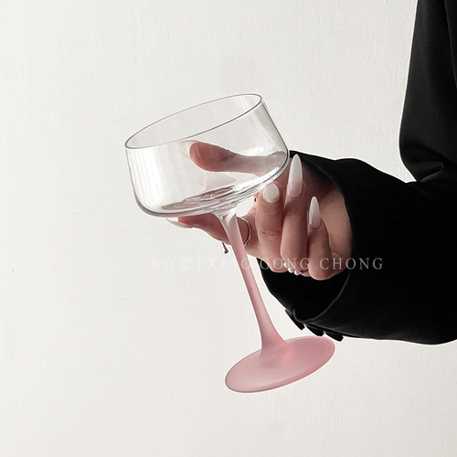 小众设计粉色女生特调微醺酒杯高级感鸡尾酒杯高脚杯果酒玻璃杯子 - 图1