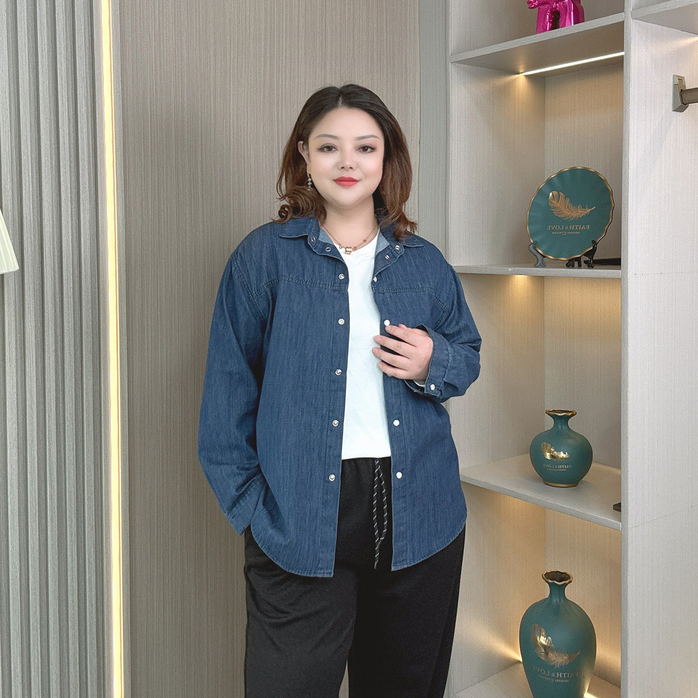 大码胖mm蓝色牛仔衬衫外套女春秋2025年新款港风上衣叠穿打底衬衣,淘宝优惠券,粉丝福利购,淘宝优惠卷