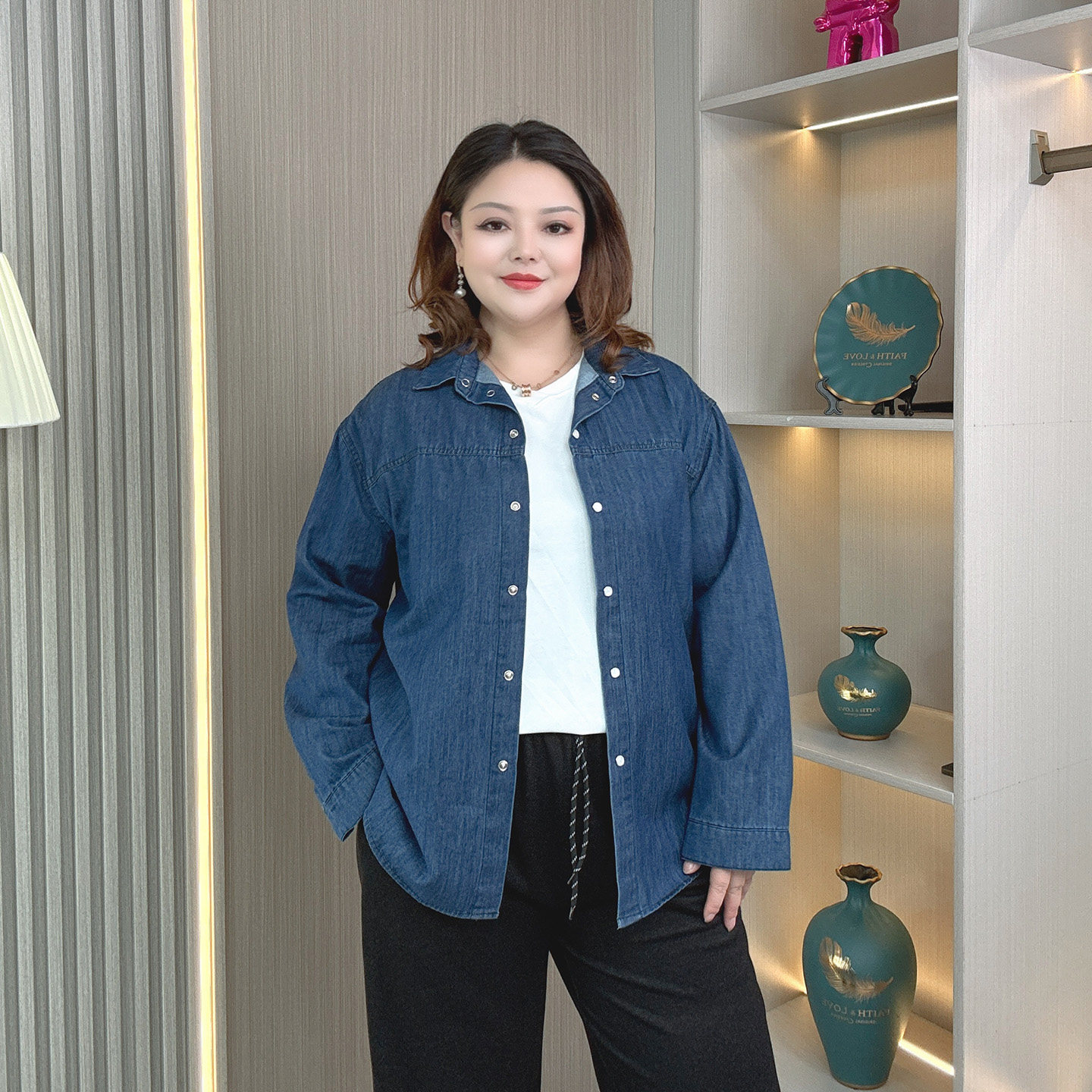 大码胖mm蓝色牛仔衬衫外套女春秋2025年新款港风上衣叠穿打底衬衣,淘宝优惠券,粉丝福利购,淘宝优惠卷