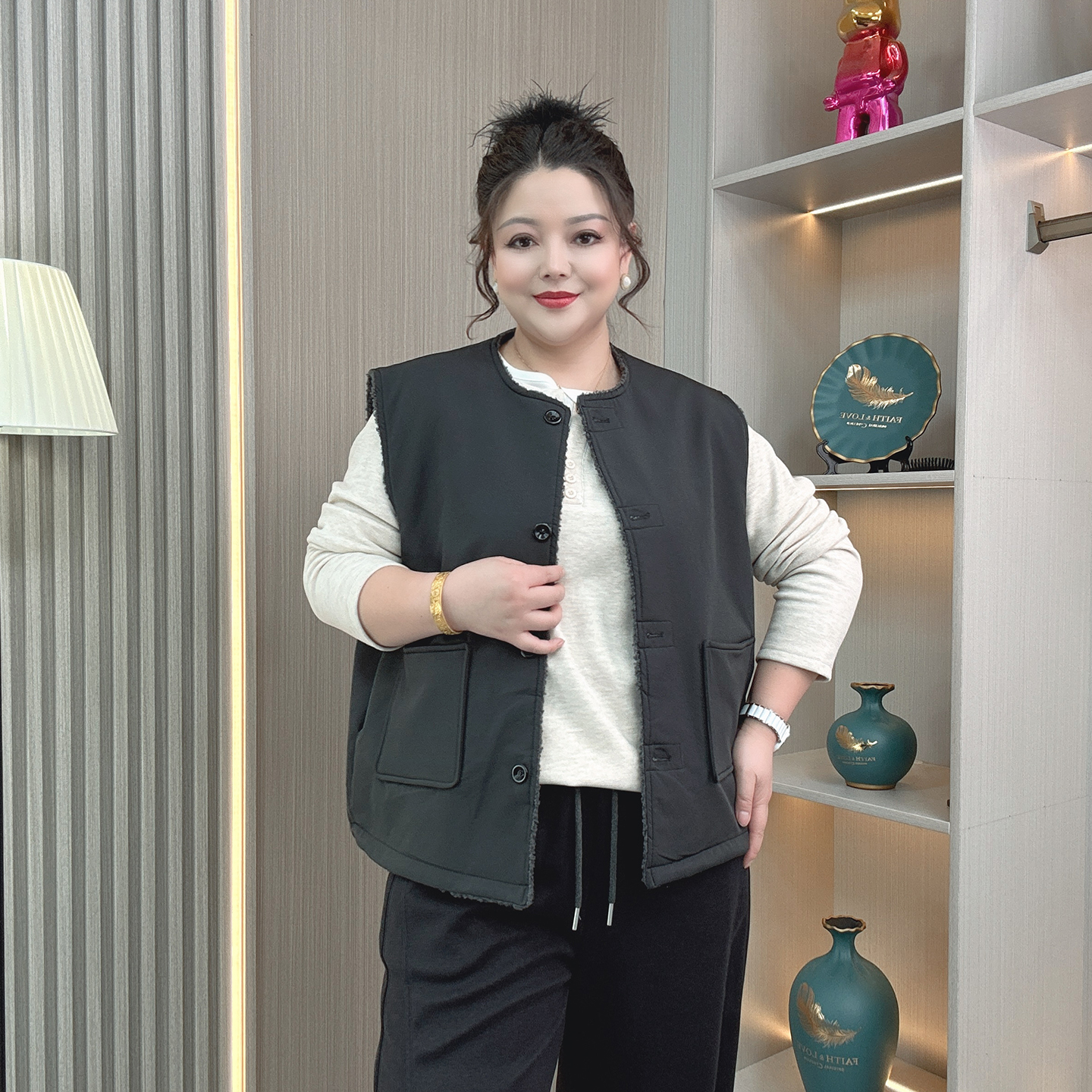 大码女装2025冬季新款宽松休闲加绒加厚马甲背心保暖坎肩马夹上衣 - 图0