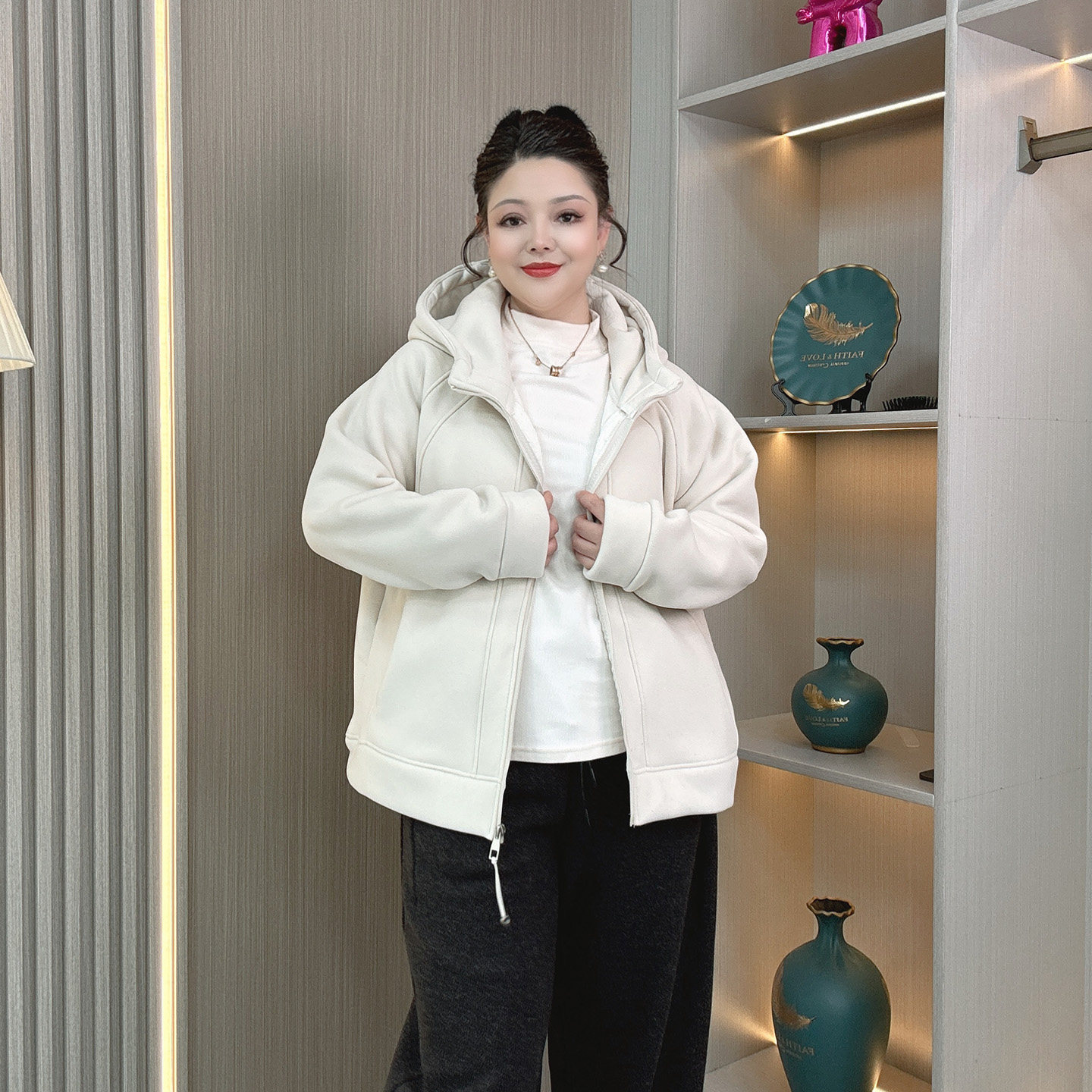 大码女装加绒加厚连帽开衫卫衣秋冬新款胖mm拉链外套洋气减龄上衣,淘宝优惠券,粉丝福利购,淘宝优惠卷