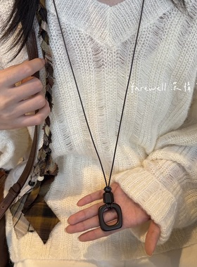 自然系美拉德镂空原木风锁骨链