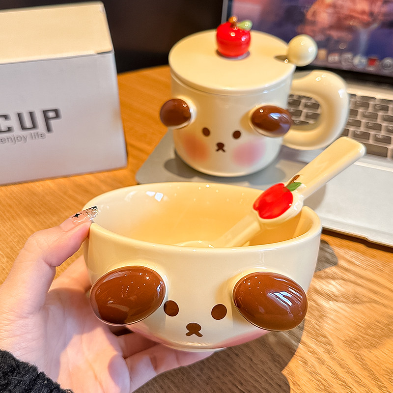 可爱猪猪陶瓷碗带勺送礼餐具家用情侣吃饭碗卡通高颜值女生米饭碗