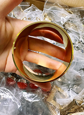 欧美外贸库存尾货孤品处理不退换品牌老货牌子货镀真金花纹手镯女