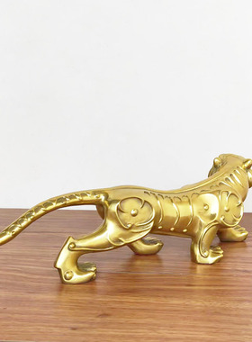 老虎摆件生肖虎客厅桌面开业礼品