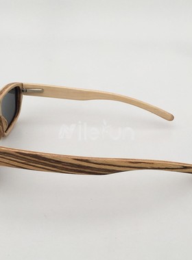 墨镜户外运动风骑行超薄太阳镜