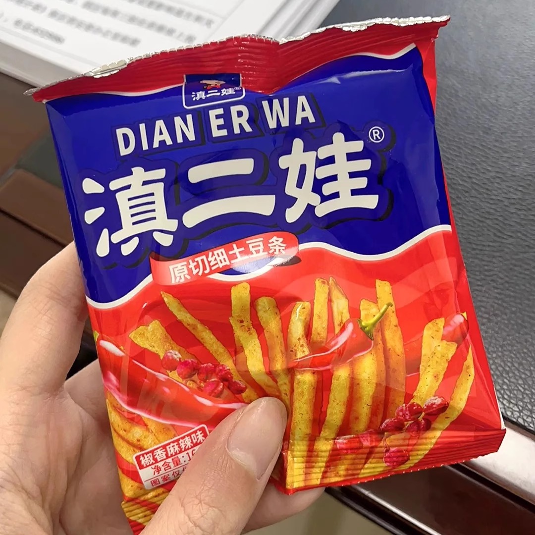 农科院原切土豆薯条蜂蜜黄油味麻辣土豆薯片解馋小零食休闲大礼包 - 图0