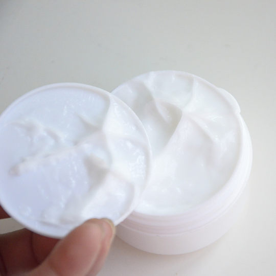 宝中宝尿素霜身体乳滋润保湿补水护肤润肤护手足乳霜膏老牌子国货