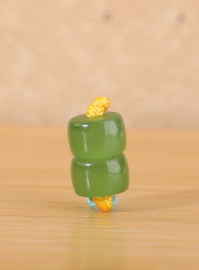 天然俄料碧玉果绿色直切珠隔珠
