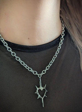 荆棘镂空爱心耳钉暗黑y2k男女亚文化千禧项链霸气