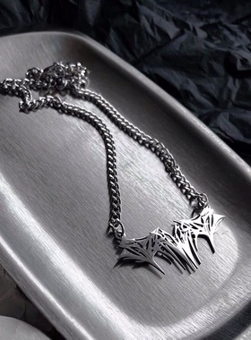 欧美荆棘吊坠项链男女时尚嘻哈情侣银色复古饰品颈链