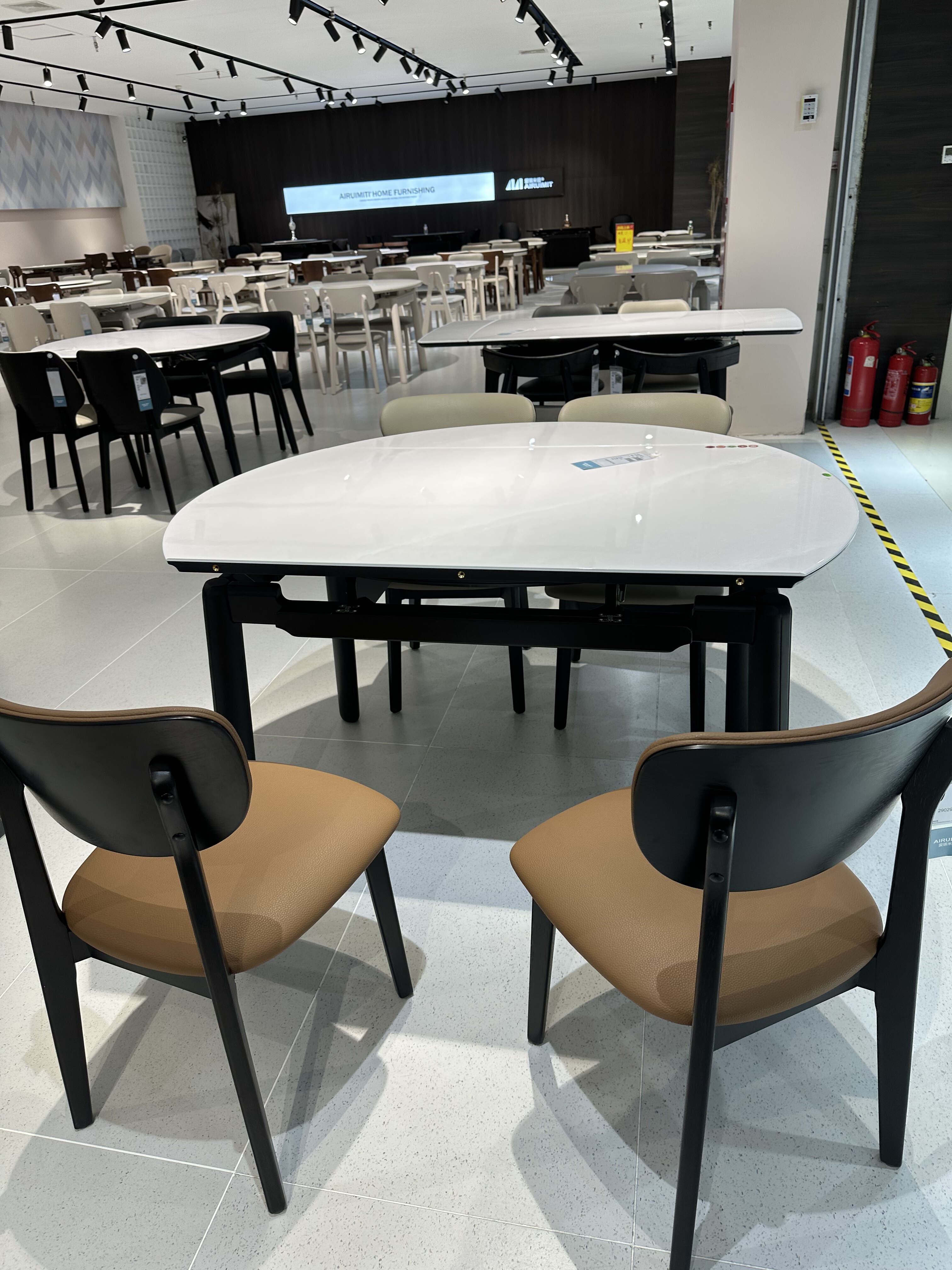 圆形桌大理石圆桌可伸缩圆桌小户型餐桌可变圆桌餐桌热销榜微晶石,淘宝优惠券,粉丝福利购,淘宝优惠卷