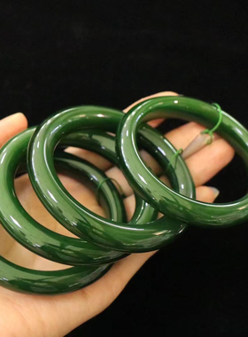 和田玉碧玉手镯女款菠菜绿圆条玉石新疆天然正品带证书送妈妈礼物