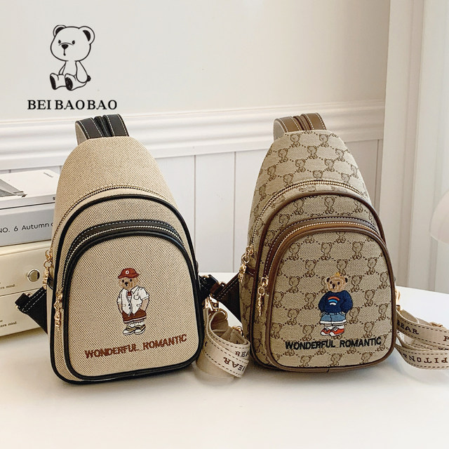 Bei bag chest bag embroidered cartoon bear can be worn on both shoulders