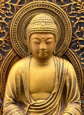 日本佛师松久宗琳作释迦如来铜像摆件，高19厘米，宽10.5厘米。