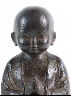 有沢正彦做铸铜小和尚，栩栩如生做工非常精美，可收藏可摆放