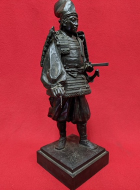 日本金工大师黒岩淡哉作带款武将铜像，重8千克，高44厘米