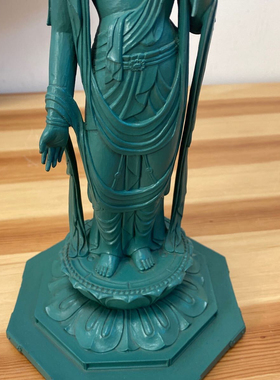 日本大佛师松久宗琳作观音菩萨像摆件，高约40厘米，品相如图所示