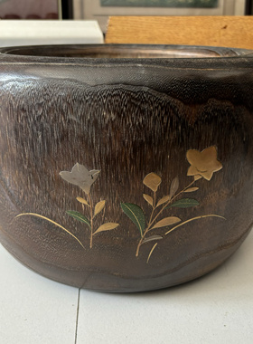 日本老桐木铜胆金时绘嵌螺钿火钵，外径32厘米，铜胆内径20.5高21