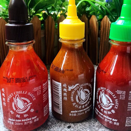 HOT CHILLI SAUCE辣椒酱 橄榄油辣椒酱泰国黄椒酱甜椒酱辣味酱 - 图3