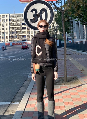 YGGD TITKK粗织复古序语！26FW 粗棒针围巾女立体C绣软糯加厚围脖