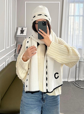 YGGD TITKK 甜酷恰如其！26FW 百搭显瘦披肩虚线软糯毛绒针织围巾