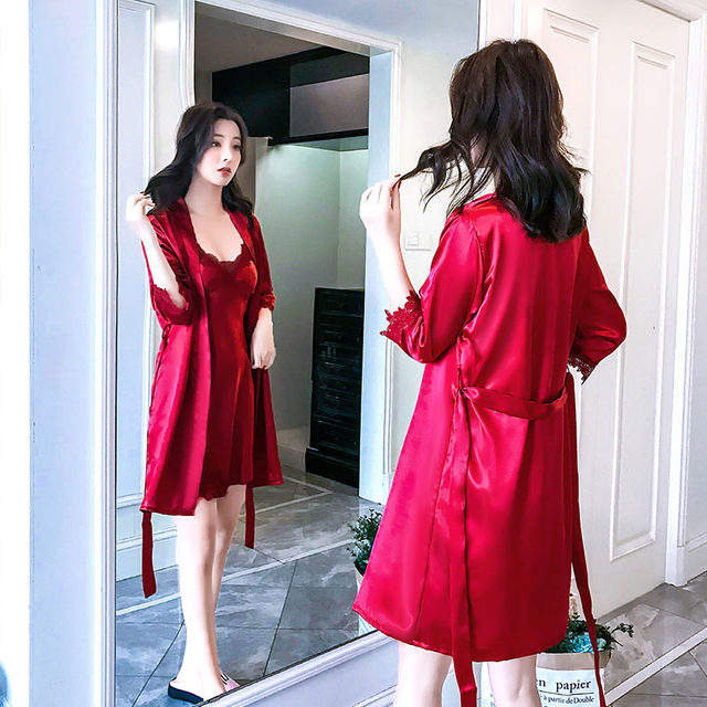 Summer pajamas Female chest cushion sexy ice -silk nightdress lace 2022 new spring and autumn thin models