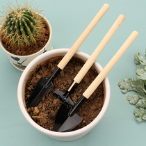 Garden art Tools Three sets of garden cut flowers and garden potted flowers and garden potted plants to dig for a small iron shovel with a small iron shovel