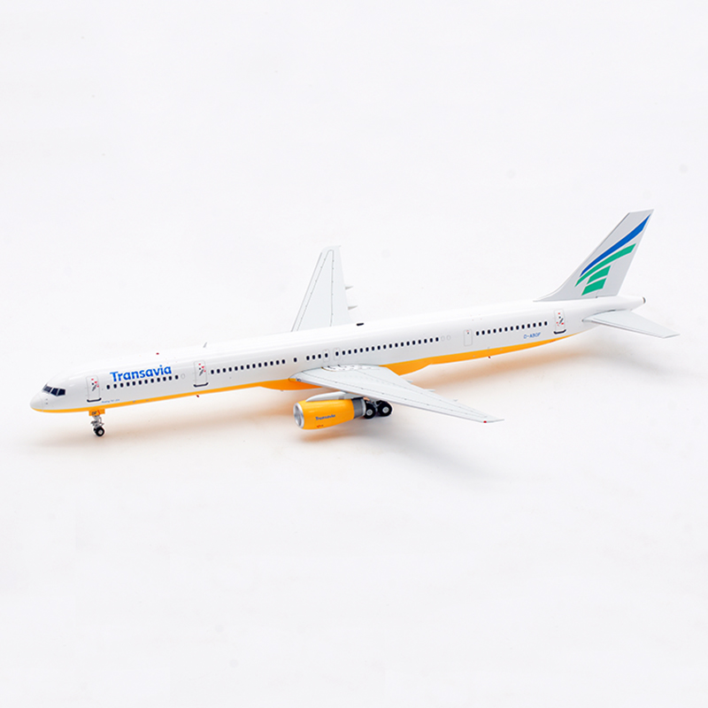 B-Models 1:200 泛航航空 波音 B757-300 D-ABOF 合金 飞机模型 - 图0