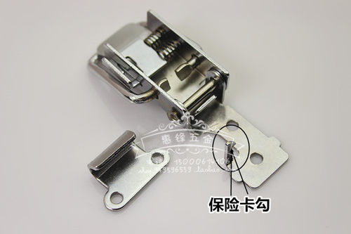 自带锁卡扣箱包搭扣按钮式自锁保险卡扣五金工业工具木箱航空箱锁 - 图1